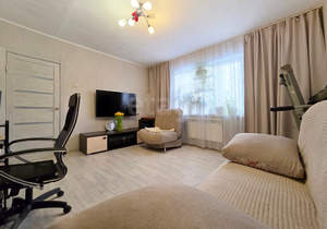 3-к квартира, вторичка, 60м2, 1/9 этаж