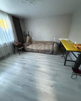 3-к квартира, вторичка, 60м2, 1/9 этаж