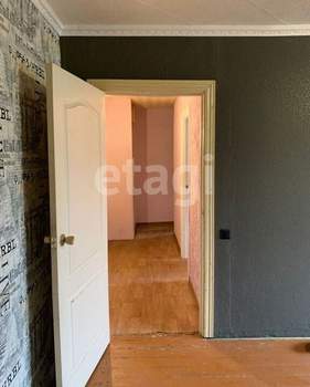 2-к квартира, вторичка, 45м2, 3/5 этаж