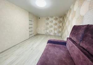 2-к квартира, вторичка, 42м2, 1/5 этаж