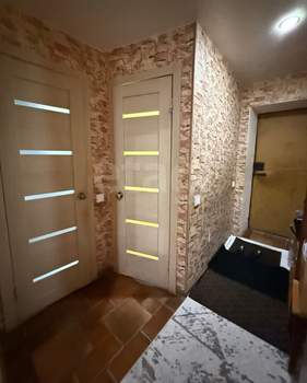 2-к квартира, вторичка, 44м2, 1/5 этаж