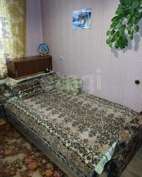 2-к квартира, вторичка, 43м2, 1/5 этаж