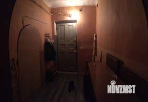 2-к квартира, вторичка, 60м2, 1/4 этаж
