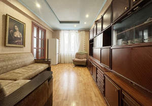 2-к квартира, вторичка, 58м2, 2/5 этаж