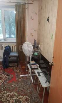 4-к квартира, вторичка, 58м2, 1/5 этаж