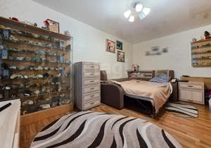 2-к квартира, вторичка, 42м2, 1/5 этаж