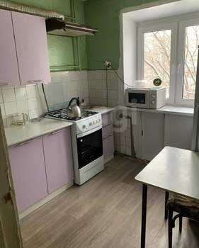 3-к квартира, вторичка, 58м2, 2/5 этаж