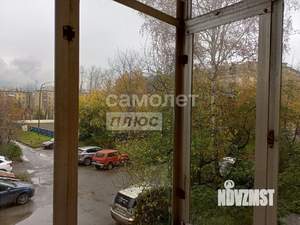 3-к квартира, вторичка, 56м2, 2/5 этаж