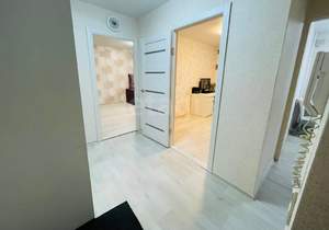 2-к квартира, вторичка, 42м2, 1/5 этаж
