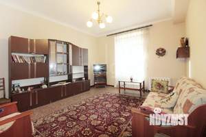 2-к квартира, вторичка, 61м2, 2/3 этаж