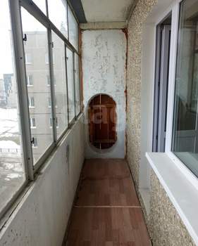 4-к квартира, вторичка, 74м2, 8/10 этаж