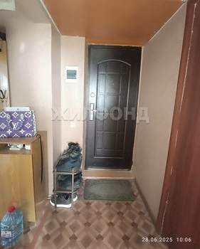 2-к квартира, вторичка, 42м2, 7/9 этаж