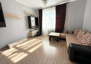 3-к квартира, вторичка, 77м2, 2/2 этаж
