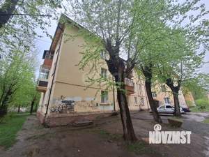 2-к квартира, вторичка, 42м2, 1/3 этаж