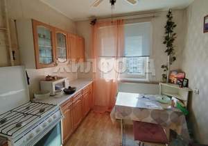 4-к квартира, вторичка, 75м2, 9/9 этаж