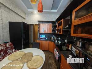2-к квартира, вторичка, 58м2, 1/4 этаж