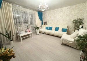 4-к квартира, вторичка, 73м2, 9/9 этаж