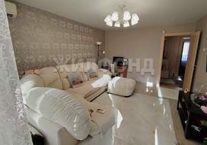2-к квартира, вторичка, 42м2, 1/5 этаж