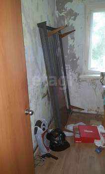 4-к квартира, вторичка, 58м2, 1/5 этаж