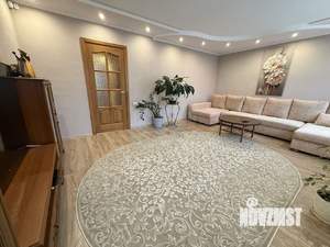 4-к квартира, вторичка, 96м2, 2/5 этаж