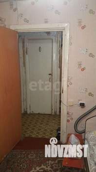 4-к квартира, вторичка, 58м2, 1/5 этаж