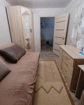 4-к квартира, вторичка, 62м2, 5/5 этаж