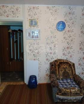 2-к квартира, вторичка, 43м2, 1/5 этаж