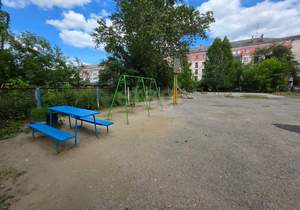 2-к квартира, вторичка, 57м2, 1/5 этаж