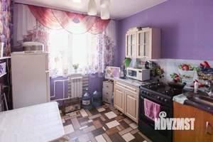 4-к квартира, вторичка, 82м2, 9/9 этаж