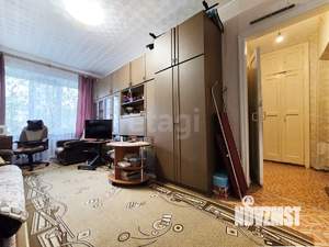 3-к квартира, вторичка, 54м2, 1/1 этаж