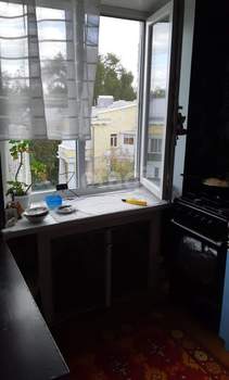 4-к квартира, вторичка, 63м2, 5/5 этаж