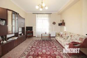 2-к квартира, вторичка, 61м2, 2/3 этаж