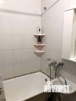 2-к квартира, вторичка, 50м2, 9/9 этаж