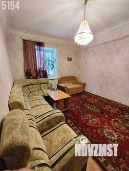2-к квартира, вторичка, 49м2, 1/4 этаж