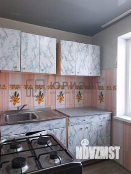 2-к квартира, вторичка, 42м2, 5/5 этаж