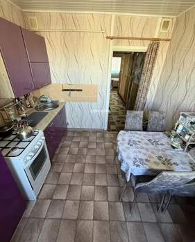 3-к квартира, вторичка, 65м2, 5/5 этаж