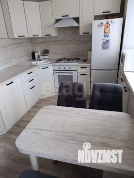 3-к квартира, вторичка, 56м2, 1/5 этаж