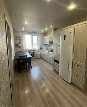 3-к квартира, вторичка, 65м2, 9/9 этаж