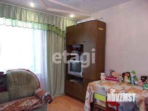 3-к квартира, вторичка, 58м2, 1/3 этаж