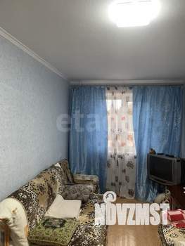4-к квартира, вторичка, 61м2, 4/5 этаж