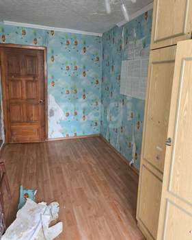 3-к квартира, вторичка, 58м2, 3/5 этаж