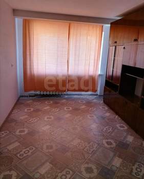 2-к квартира, вторичка, 42м2, 4/6 этаж