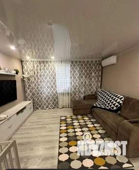 2-к квартира, вторичка, 43м2, 1/9 этаж