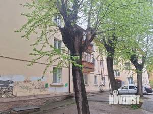 2-к квартира, вторичка, 42м2, 1/3 этаж