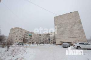 4-к квартира, вторичка, 76м2, 1/5 этаж