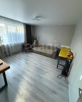 3-к квартира, вторичка, 60м2, 1/9 этаж